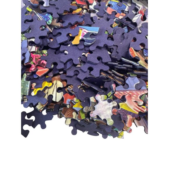 White Mountain 1000 Pc Puzzle Yard Sale Hunt Steve Crisp Summer Market - Picture 3 of 3